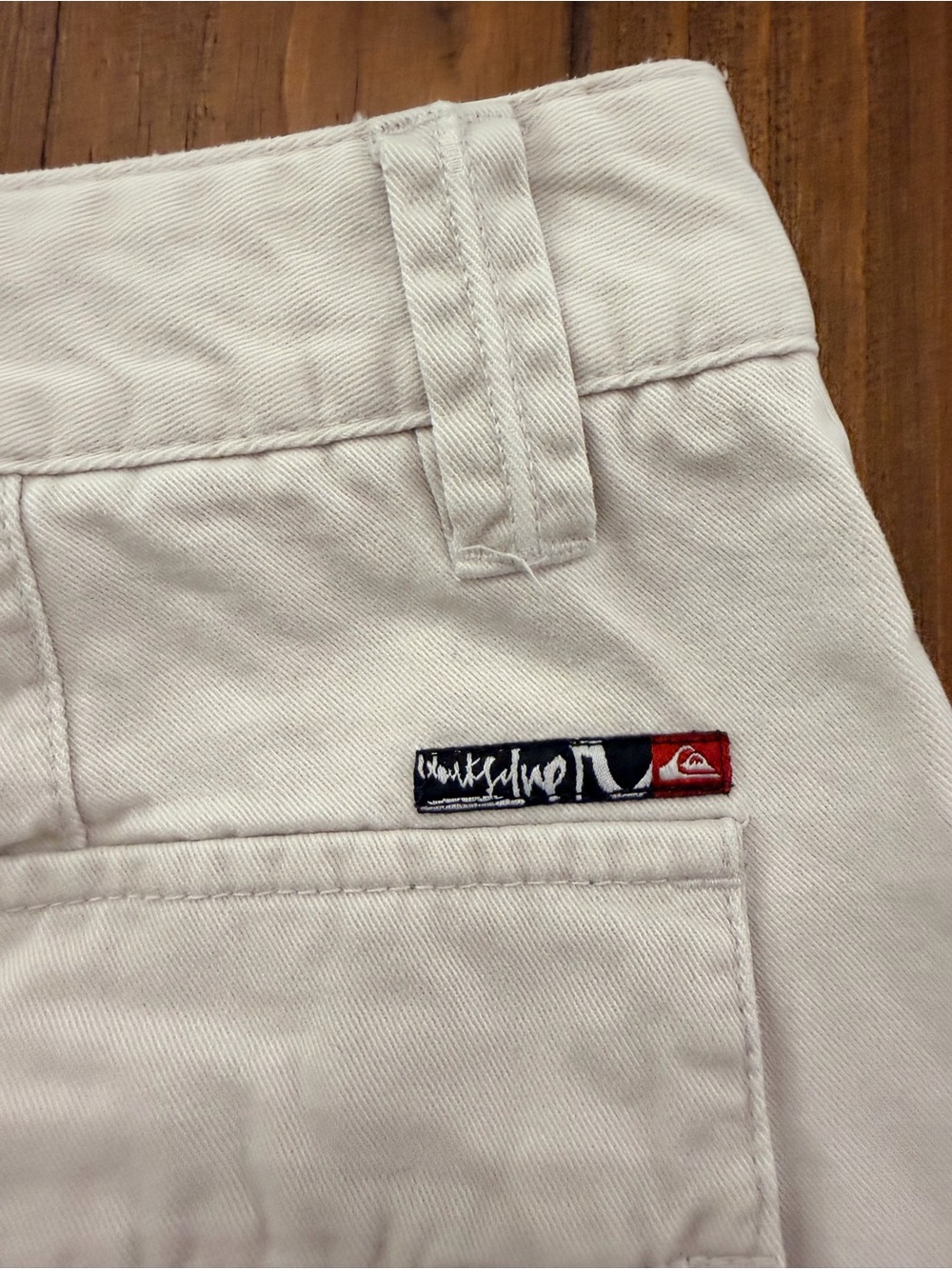 Quiksilver Men's Khaki Cargo Shorts - Picture 3 of 4